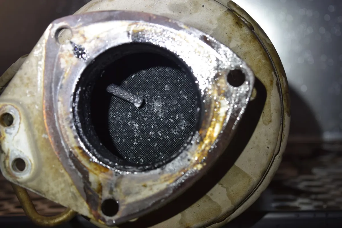 Diesel particulate filter blocked with ash buildup